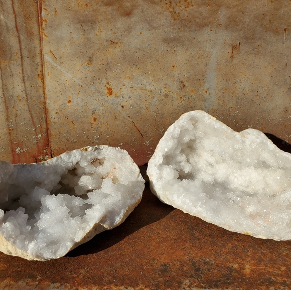 Massive Moroccan Geode - Picture 10 of 12